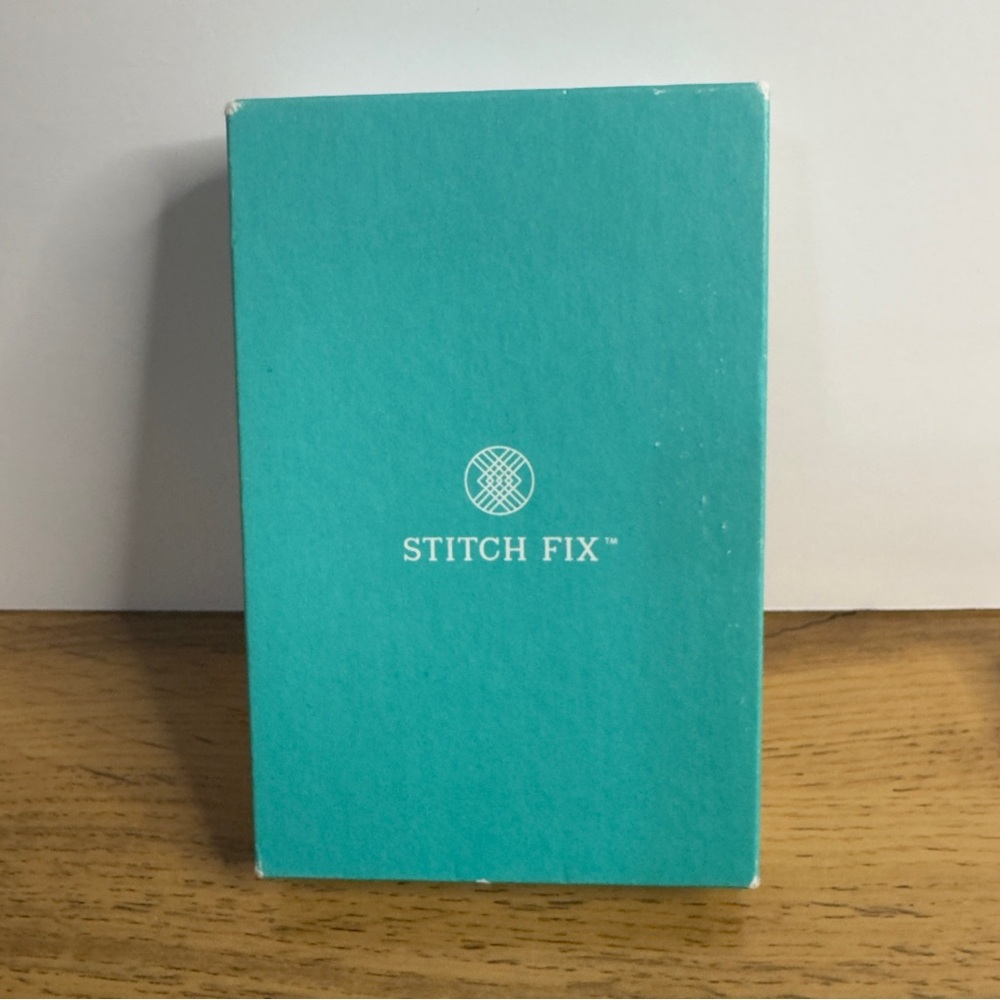 Stitch Fix Exclusive - Gold Statement Fan Necklace - Picture 2 of 5